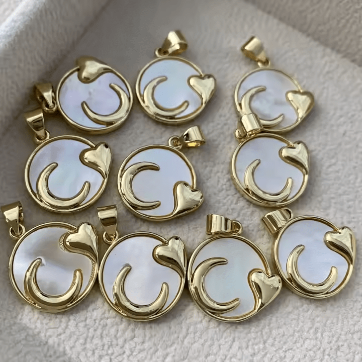 Shell Heart Moon Necklace